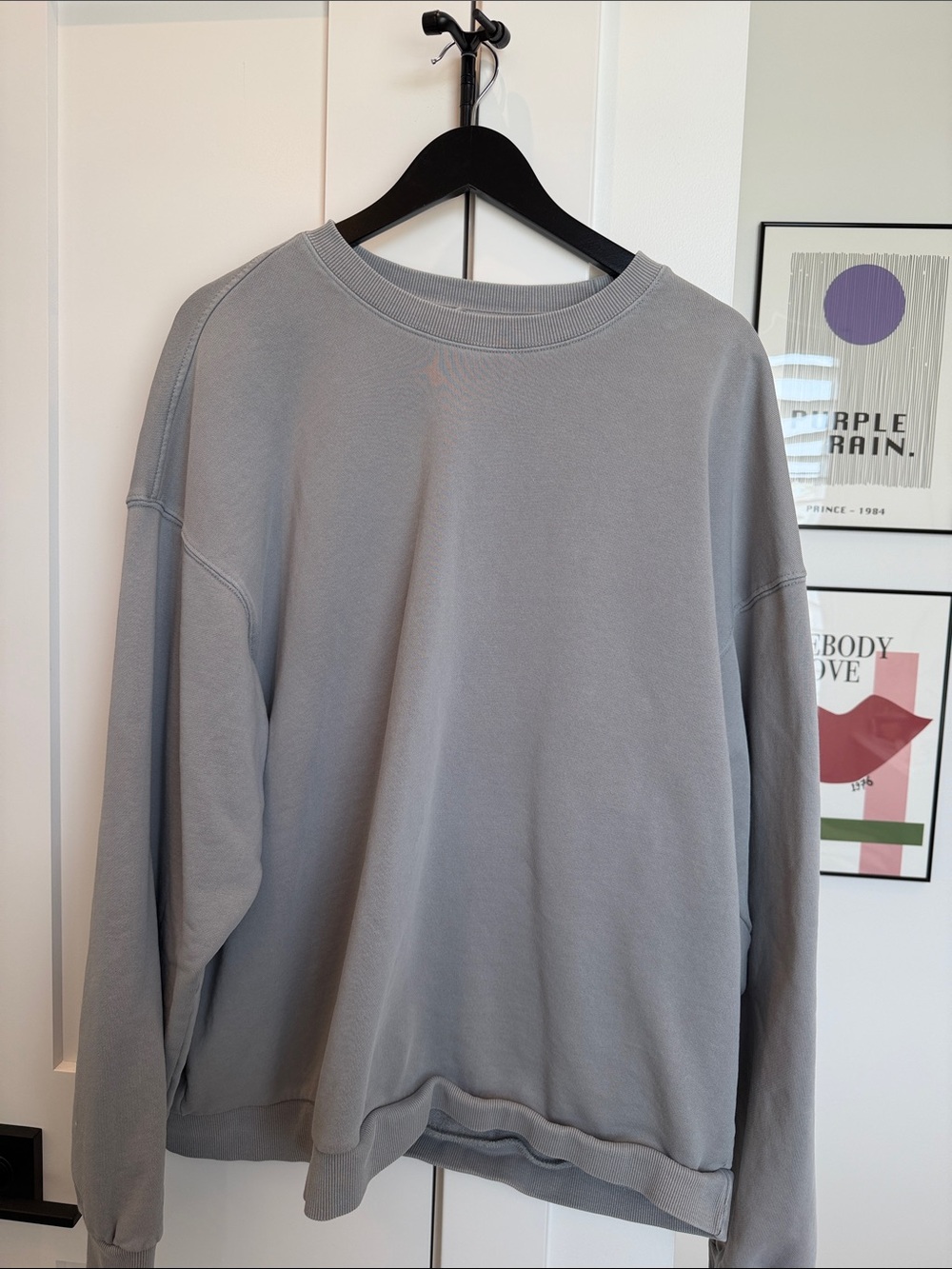 SKIMS Gray Crewneck Sweatshirt